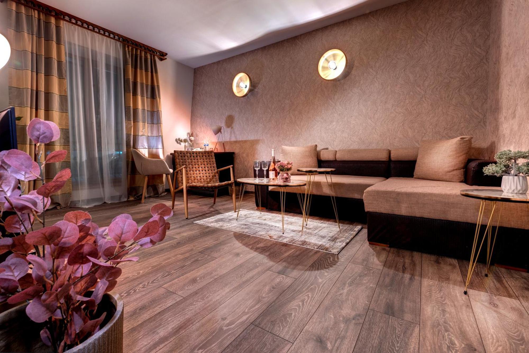 Park Hotel Kaylaka Pleven Exterior photo