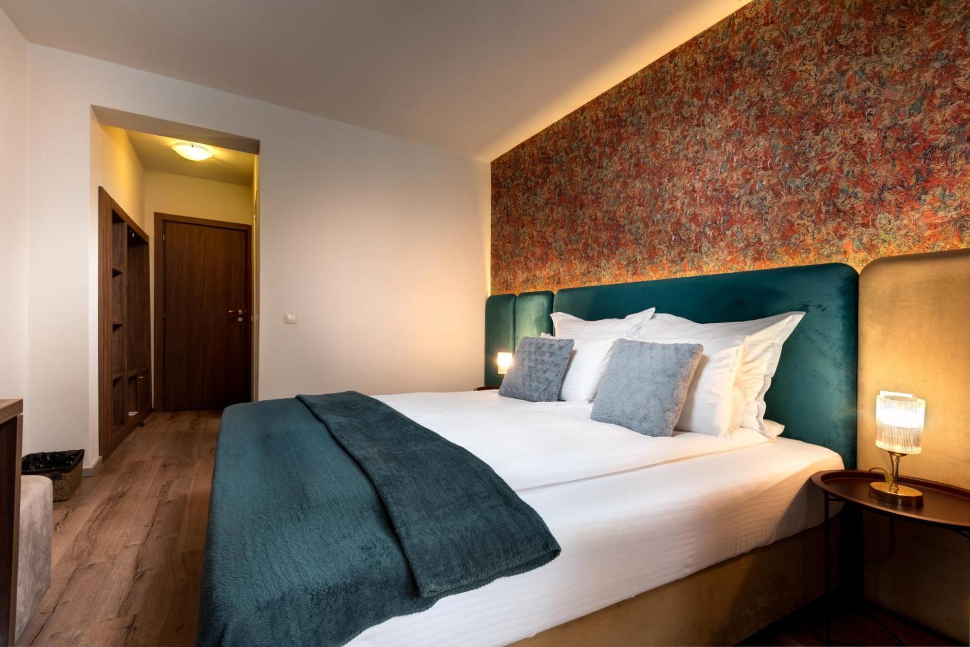 Park Hotel Kaylaka Pleven Exterior photo