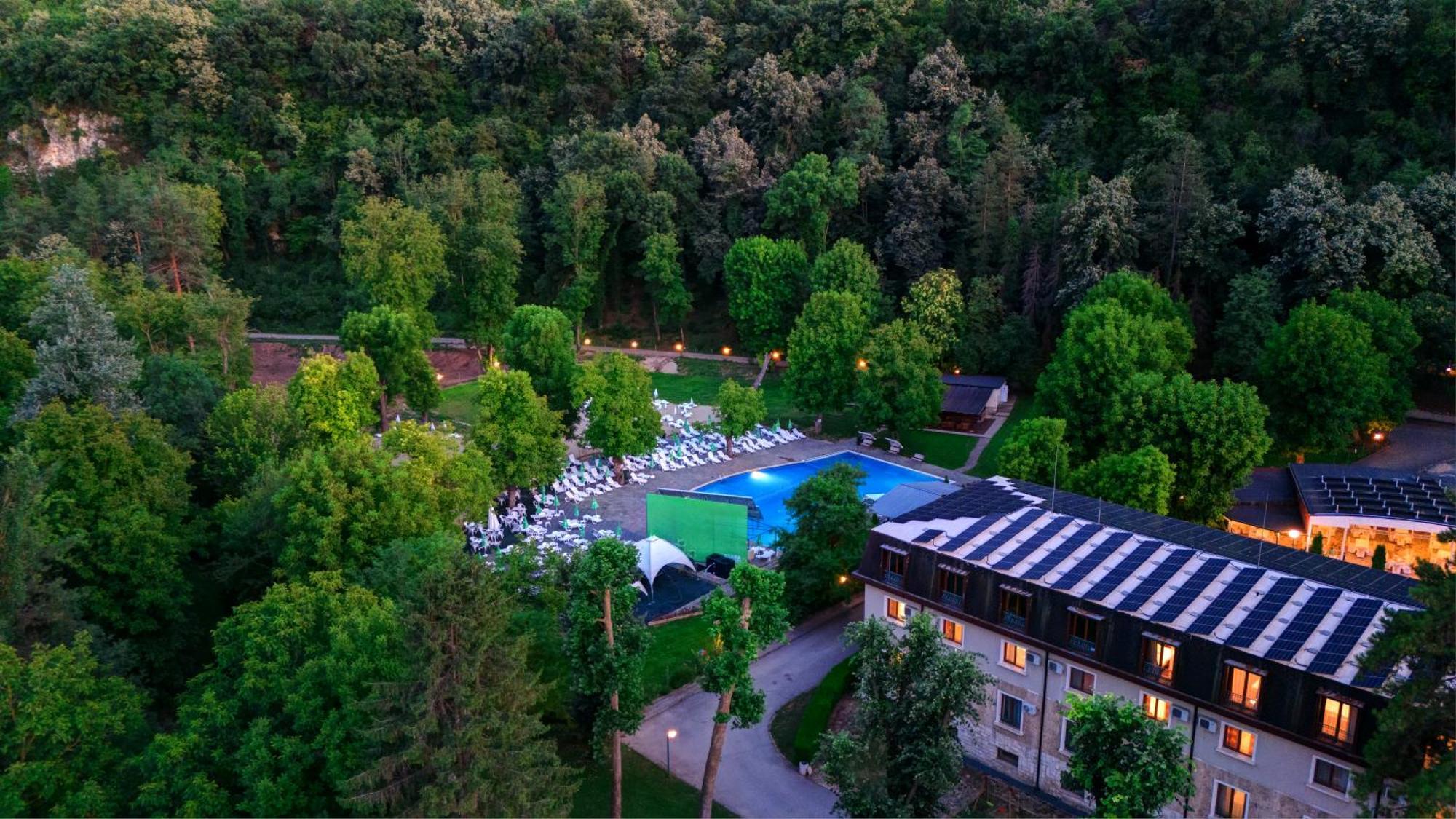 Park Hotel Kaylaka Pleven Exterior photo